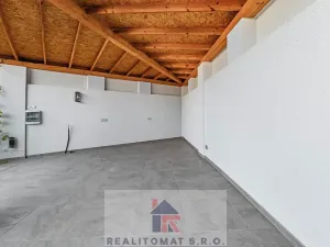 Pronájem kanceláře, Praha - Komořany, Pod lesem, 770 m2