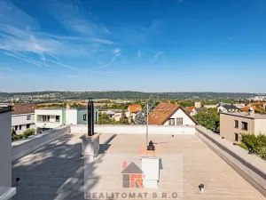 Pronájem kanceláře, Praha - Komořany, Pod lesem, 770 m2