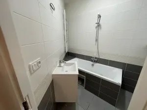 Pronájem bytu 3+kk, Praha, Bubenečská, 80 m2
