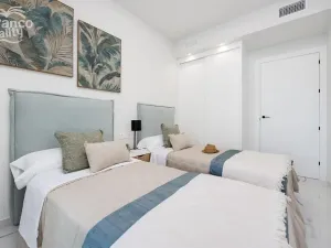 Prodej bytu 3+kk, San Miguel de Salinas, Alicante, Španělsko, 70 m2