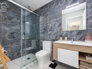 Prodej bytu 3+kk, San Miguel de Salinas, Alicante, Španělsko, 70 m2
