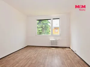 Pronájem bytu 1+1, Děčín - Děčín III-Staré Město, Rakovnická, 36 m2