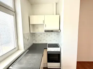 Pronájem bytu 2+kk, Praha - Vinohrady, Bělehradská, 50 m2