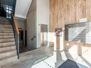 Pronájem bytu 2+kk, Praha - Malešice, Univerzitní, 53 m2