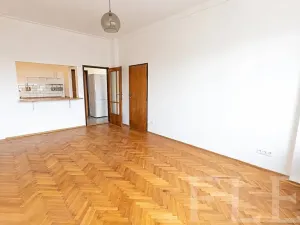 Pronájem bytu 2+kk, Praha - Holešovice, U Pergamenky, 58 m2