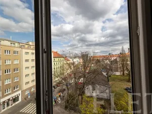 Pronájem bytu 2+kk, Praha - Holešovice, U Pergamenky, 58 m2