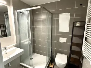 Pronájem bytu 1+kk, Praha - Prosek, Čakovická, 33 m2