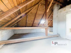 Prodej rodinného domu, Sezemice - Počaply, 181 m2