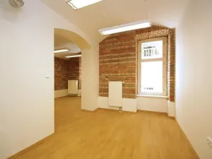 Pronájem kanceláře, Praha - Vinohrady, Mánesova, 135 m2