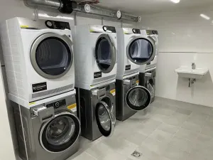 Pronájem bytu 1+kk, Praha - Vinohrady, Perucká, 27 m2