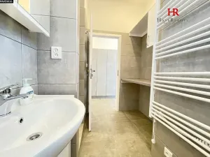 Pronájem bytu 2+kk, Benešov, Husova, 54 m2