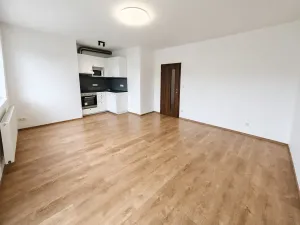 Prodej bytu 1+kk, Beroun, Nepilova, 37 m2