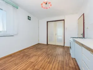 Prodej bytu 2+1, Rybitví, Školní, 49 m2