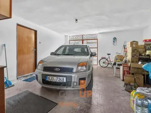 Prodej rodinného domu, Korouhev, 300 m2