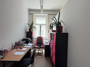 Pronájem kanceláře, Praha - Nové Město, Rumunská, 26 m2