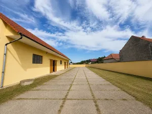 Pronájem skladu, Městec Králové, Palackého, 987 m2