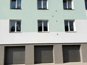Prodej garáže, Vrané nad Vltavou, Nádražní, 16 m2