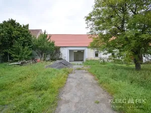 Pronájem skladu, Řípec, 247 m2