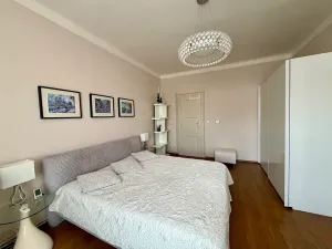 Pronájem bytu 2+1, Praha - Bubeneč, Rooseveltova, 70 m2
