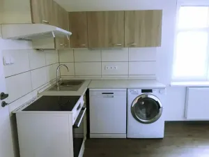 Pronájem bytu 1+1, Praha - Horní Počernice, Khodlova, 40 m2