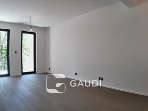 Prodej bytu 3+kk, Praha, Mezitraťová, 91 m2