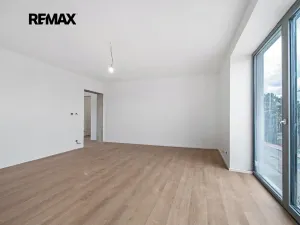Prodej bytu 3+kk, Moravany, Květná, 100 m2