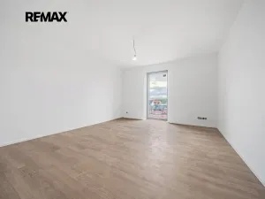 Prodej bytu 3+kk, Moravany, Květná, 100 m2