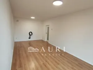 Prodej bytu 2+kk, Beroun, Na Náhonu, 60 m2