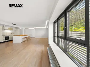 Prodej bytu 4+kk, Praha - Michle, U michelského mlýna, 166 m2