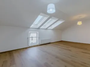 Prodej bytu 4+kk, Praha - Zbraslav, Pelzova, 130 m2