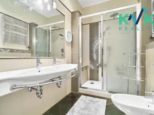 Pronájem bytu 4+kk, Karlovy Vary, Na Vyhlídce, 109 m2