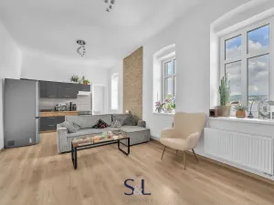 Prodej bytu 2+kk, Liberec, Železniční, 72 m2