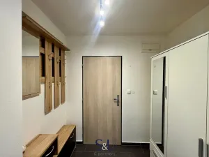 Pronájem bytu 2+kk, Liberec, Borový vrch, 37 m2