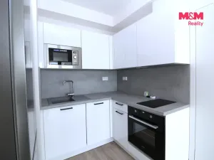 Pronájem bytu 2+kk, Praha - Vysočany, Pod Harfou, 42 m2