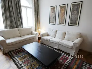 Pronájem bytu 2+1, Praha, Janáčkovo nábřeží, 80 m2