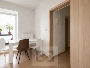 Prodej bytu 4+kk, Praha - Lochkov, Cementářská, 88 m2