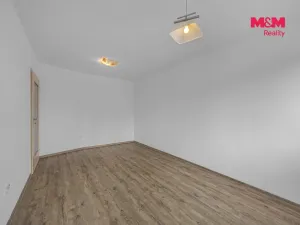Prodej bytu 3+1, Hradec Králové - Slezské Předměstí, Severní, 57 m2