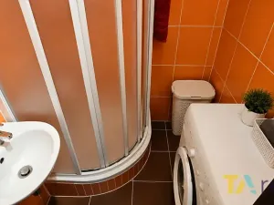 Prodej bytu 2+kk, Brnířov, 41 m2