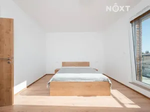 Pronájem bytu 2+kk, Pardubice, U Sportovní školy, 97 m2