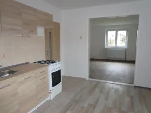 Pronájem bytu 1+1, Bílina, Sídliště SHD, 38 m2