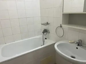 Prodej bytu 2+kk, Beroun, Kpt. Jaroše, 46 m2