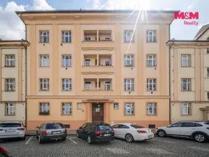 Prodej bytu 1+kk, Hradec Králové, Škroupova, 34 m2