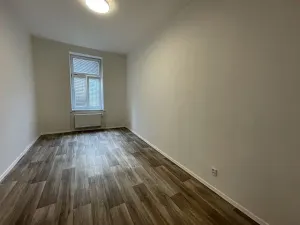 Pronájem bytu 3+kk, Praha, Bubenečská, 80 m2
