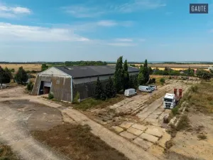 Prodej komerčního pozemku, Vlasatice, 83936 m2