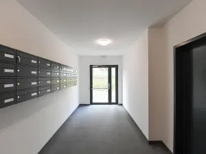 Prodej bytu 1+kk, Praha - Zbraslav, Elišky Přemyslovny, 34 m2