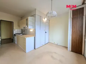 Prodej bytu 2+1, Ústí nad Labem - Neštěmice, Seifertova, 64 m2