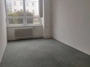 Pronájem kanceláře, Pardubice, 18 m2
