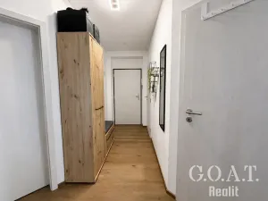 Prodej bytu 4+kk, Vochov, 81 m2