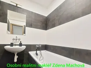 Pronájem bytu 2+1, Praha - Břevnov, U druhé baterie, 70 m2