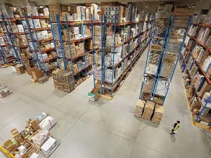 Pronájem skladu, Louny, 300 m2